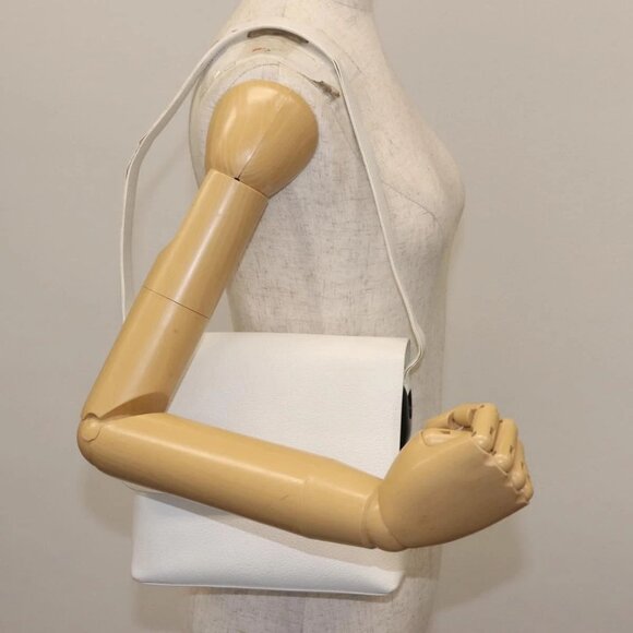 GUCCI Shoulder Bag Leather White Silver 001 1998 1767 Auth BA5637 - Picture 14 of 16